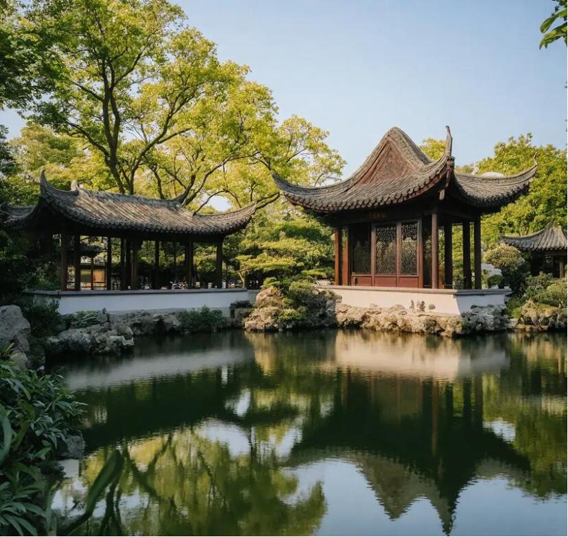 湘潭雨湖小萱餐饮有限公司